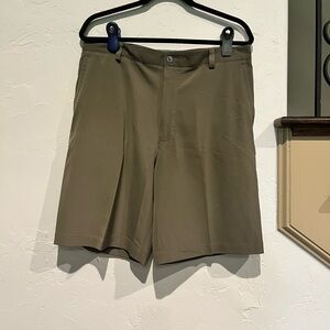 Nike Tan Flat Front Shorts Tailored Style